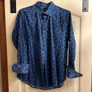 Size M, Robert Graham Dress Shirt